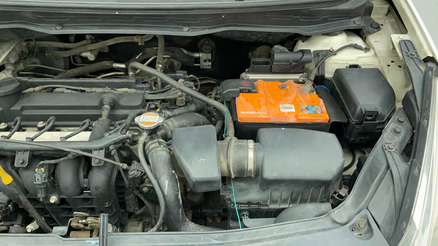 Used 2012 Hyundai i20 Asta 1.2 Petrol Manual engine ENGINE LEFT SIDE VIEW