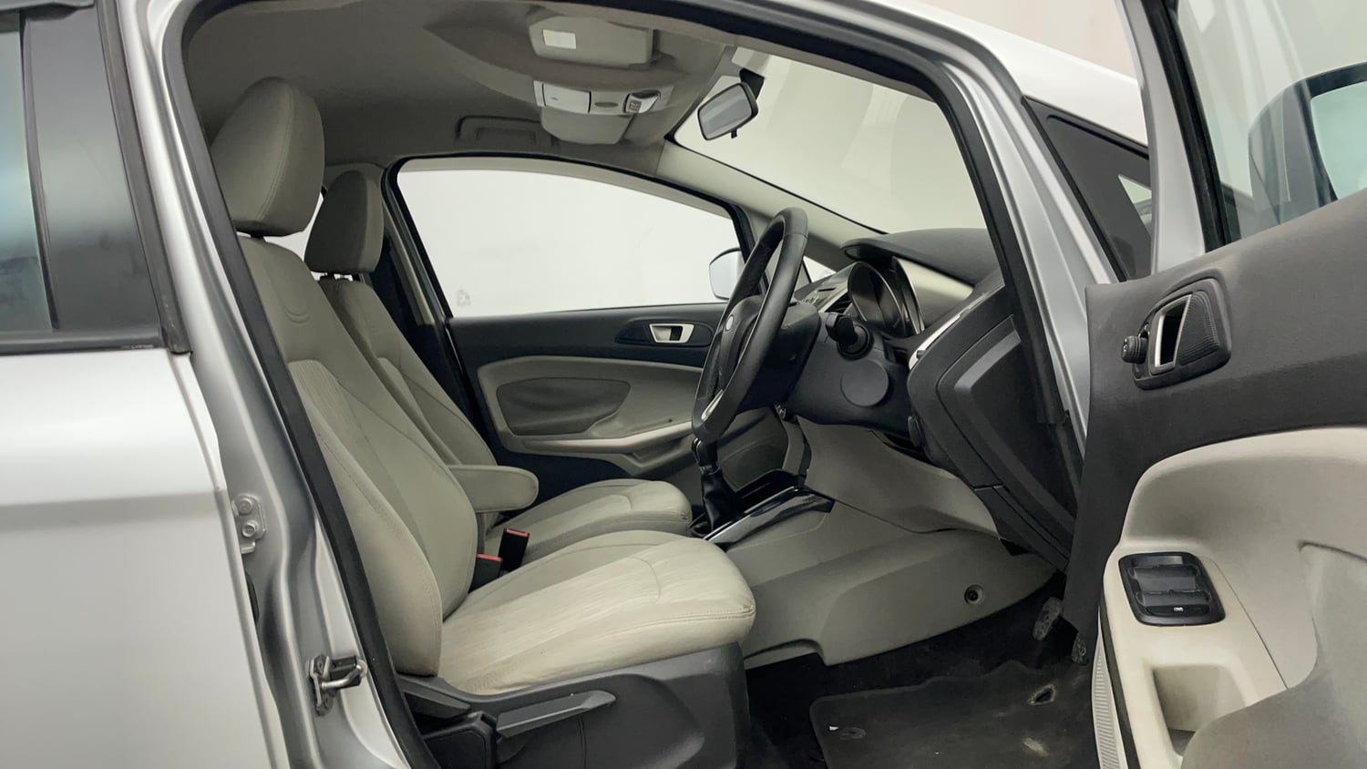 Used 2016 Ford EcoSport Titanium 1.5L TDCi Diesel Manual interior RIGHT SIDE FRONT DOOR CABIN VIEW