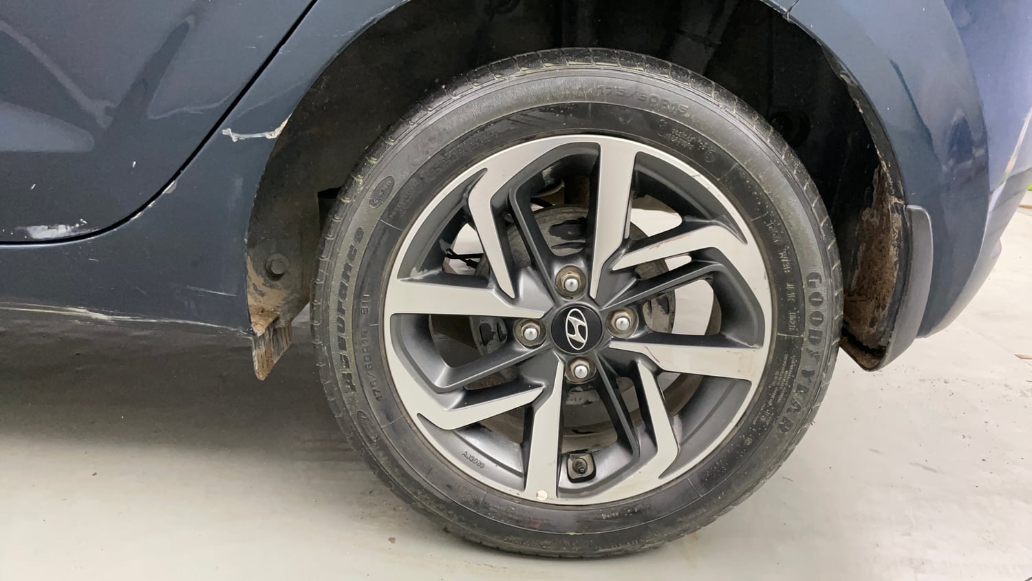 Used 2020 Hyundai Grand i10 Nios Sportz 1.0 Turbo GDi Petrol Manual tyres LEFT REAR TYRE RIM VIEW