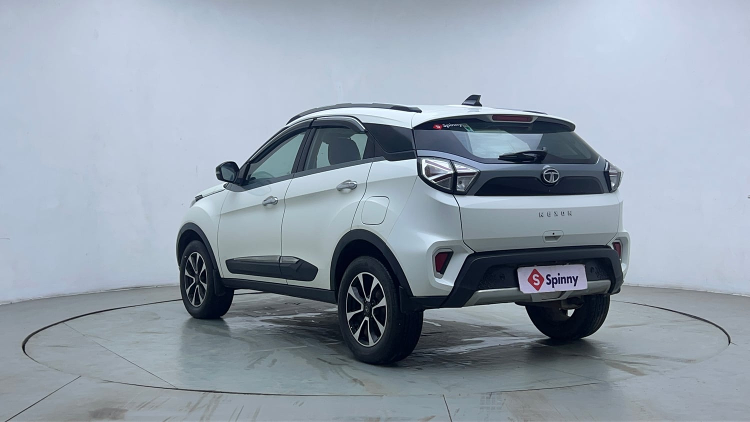 Used 2020 Tata Nexon XZA Plus (S) Petrol Automatic exterior LEFT REAR CORNER VIEW