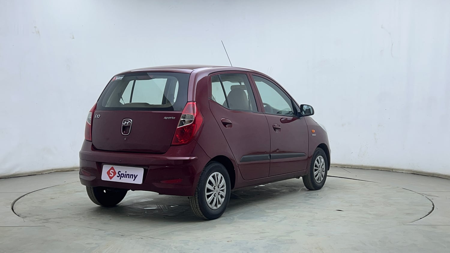 Used 2015 Hyundai i10 Sportz 1.1 iRDE2 Petrol Manual exterior RIGHT REAR CORNER VIEW