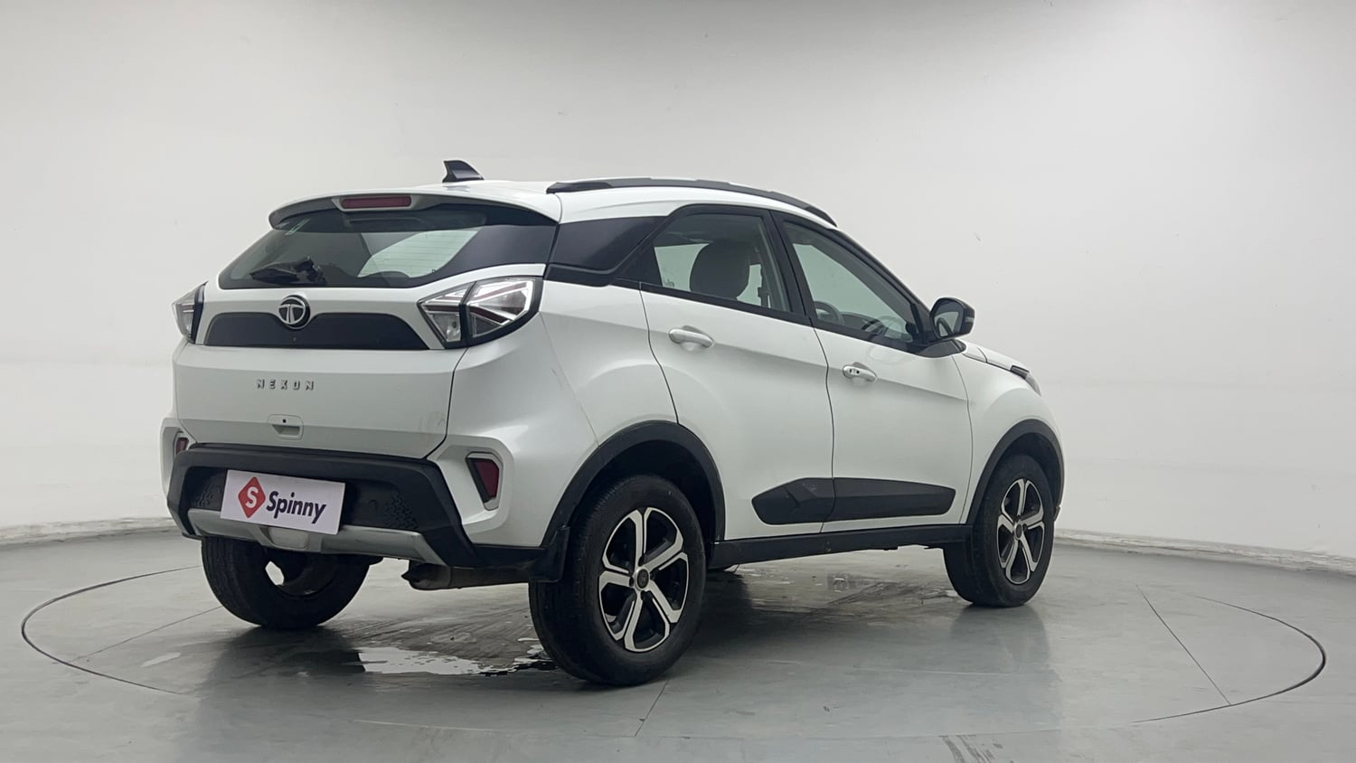 Used 2022 Tata Nexon XZA Plus (O) Petrol Automatic exterior RIGHT REAR CORNER VIEW