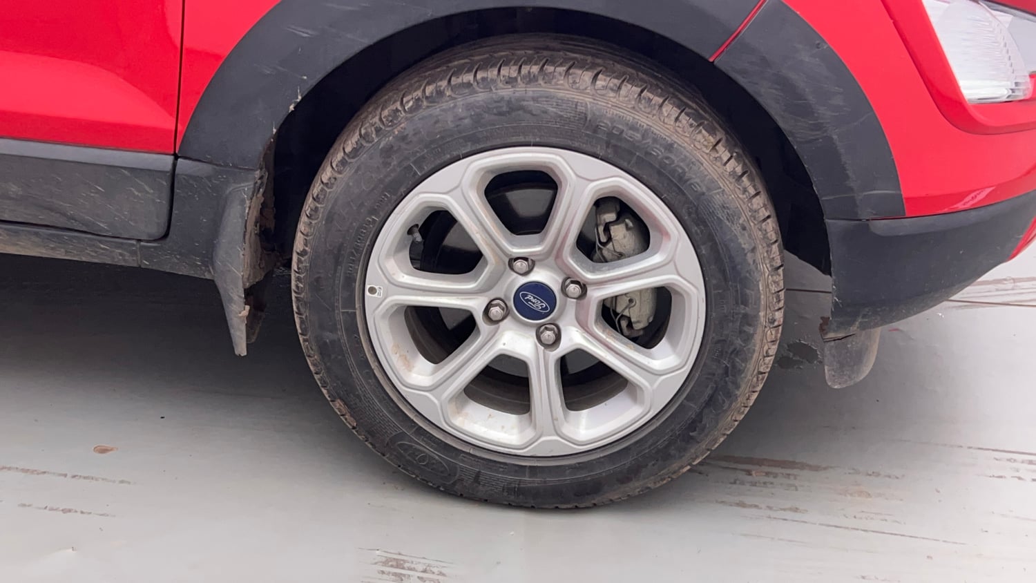 Used 2021 Ford EcoSport Titanium Plus 1.5L Ti-VCT AT Petrol Automatic tyres RIGHT FRONT TYRE RIM VIEW