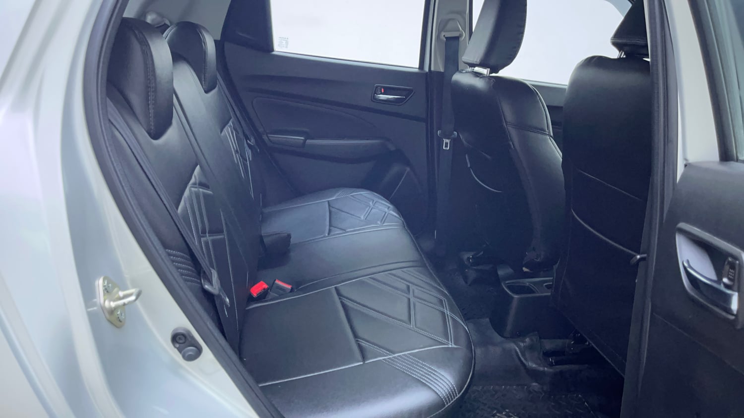 Used 2022 Maruti Suzuki Swift VXi AMT Petrol Automatic interior RIGHT SIDE REAR DOOR CABIN VIEW