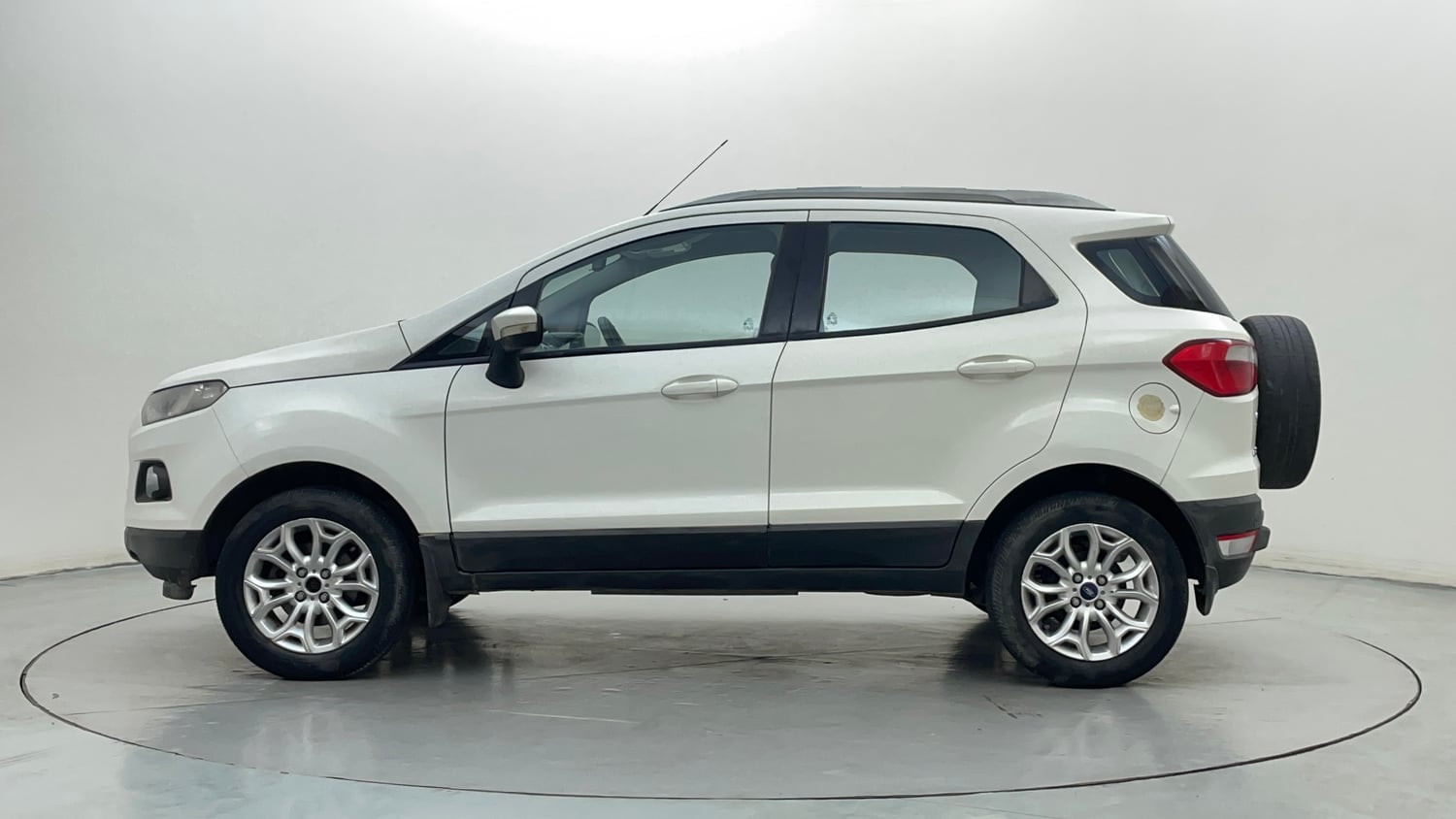 Used 2013 Ford EcoSport Titanium 1.5 Ti-VCT Petrol Manual exterior LEFT SIDE VIEW