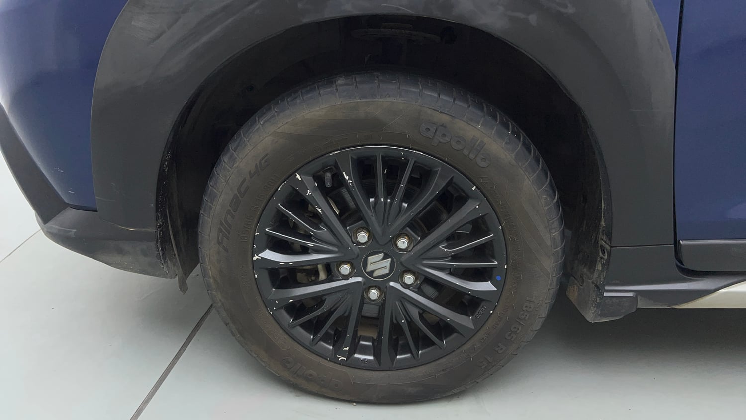Used 2019 Maruti Suzuki XL6 Alpha MT Petrol Petrol Manual tyres LEFT FRONT TYRE RIM VIEW