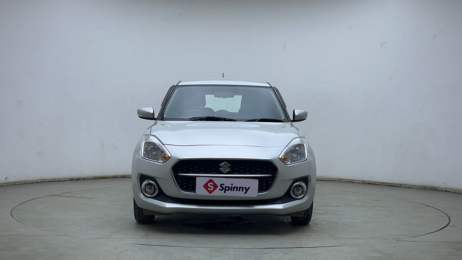 Used 2022 Maruti Suzuki Swift VXi AMT Petrol Automatic exterior FRONT VIEW