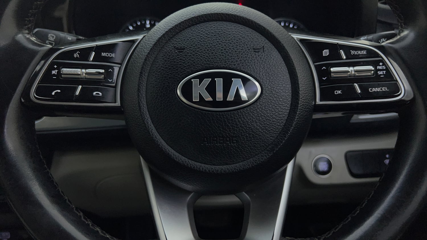Used 2019 Kia Seltos HTX Plus AT 1.5 Diesel Diesel Automatic top_features Airbags