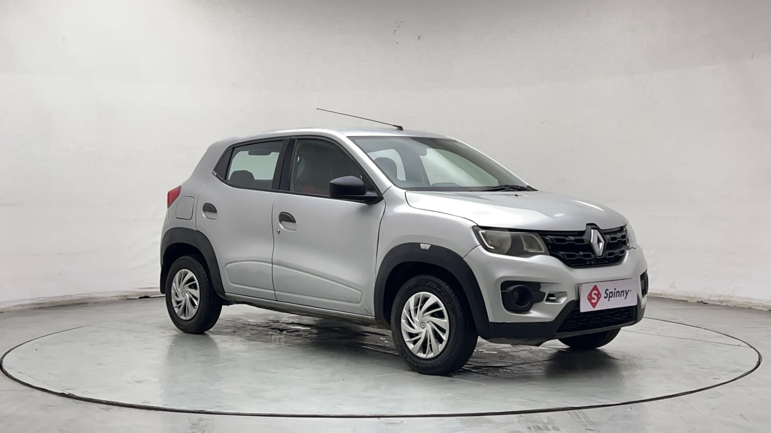 Used 2018 Renault Kwid 1.0 RXL CNG (Outside Fitted) Cng Manual exterior RIGHT FRONT CORNER VIEW