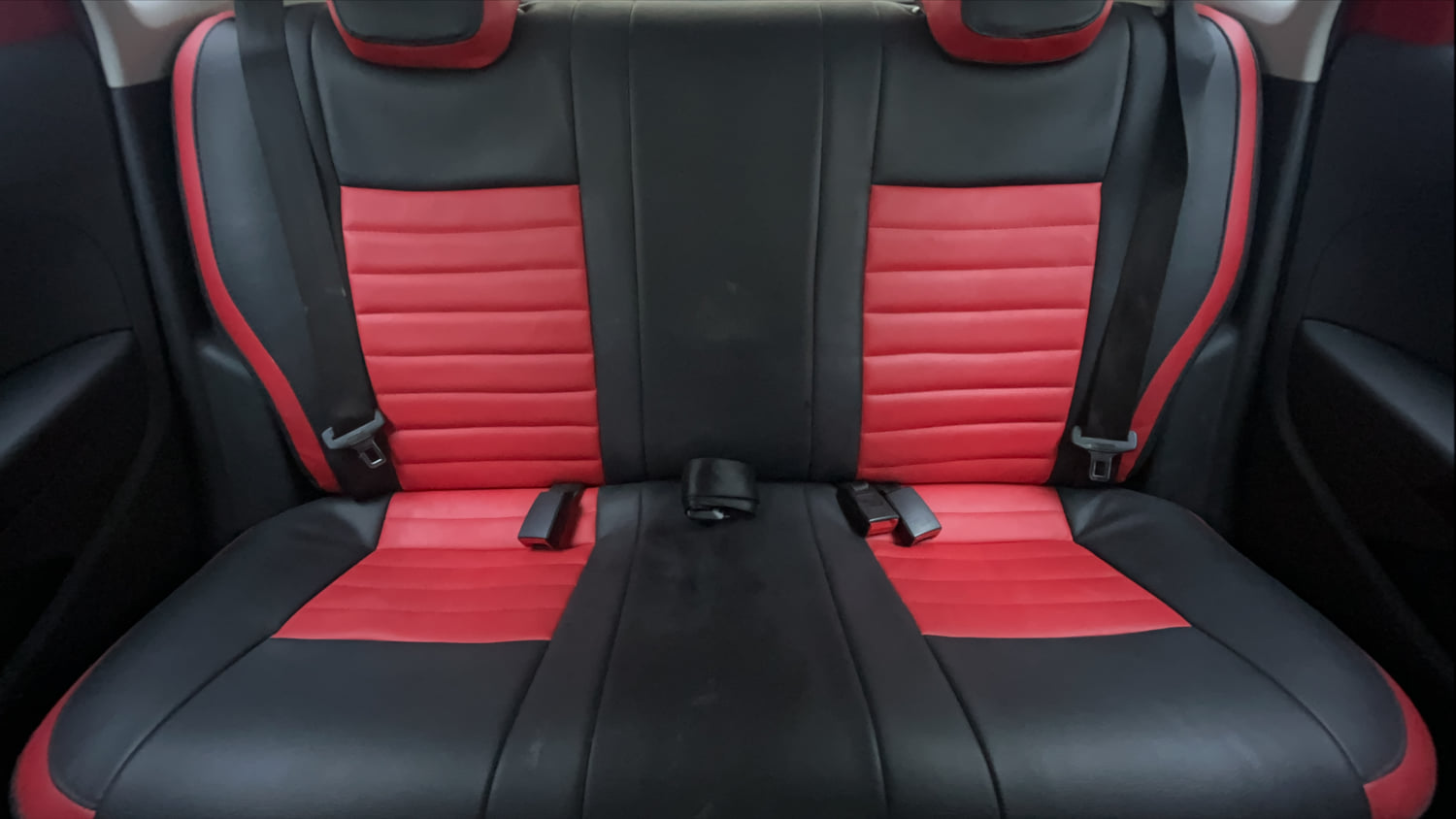 Used 2019 Volkswagen Polo Trendline 1.0L (P) Petrol Manual interior REAR SEAT CONDITION VIEW