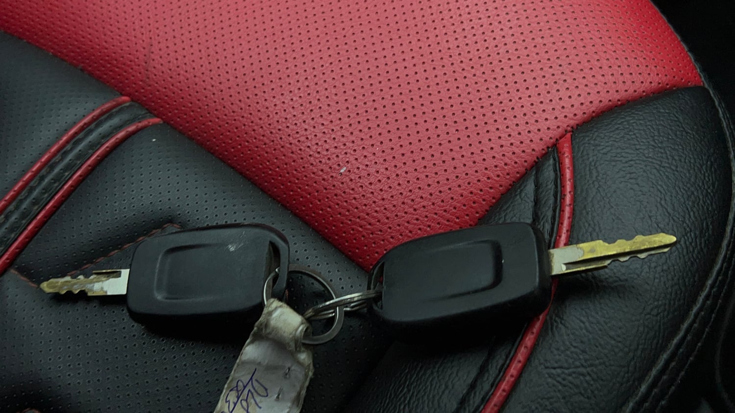 Used 2018 Renault Kwid 1.0 RXL CNG (Outside Fitted) Cng Manual extra CAR KEY VIEW