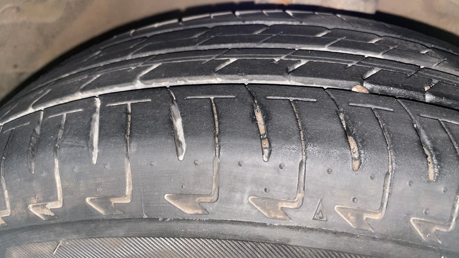 Used 2020 Maruti Suzuki Celerio ZXi AMT Petrol Automatic tyres RIGHT FRONT TYRE TREAD VIEW