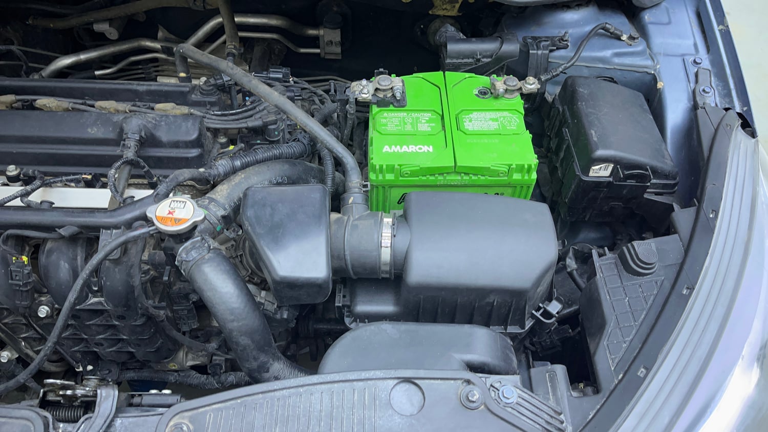 Used 2013 Hyundai i20 Sportz 1.2 Petrol Manual engine ENGINE LEFT SIDE VIEW