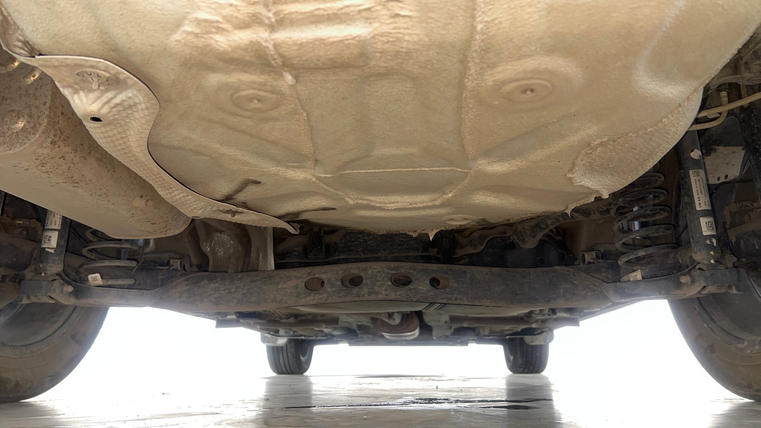 Used 2023 Skoda Slavia Style 1.0L TSI MT Petrol Manual extra REAR UNDERBODY VIEW (TAKEN FROM REAR)