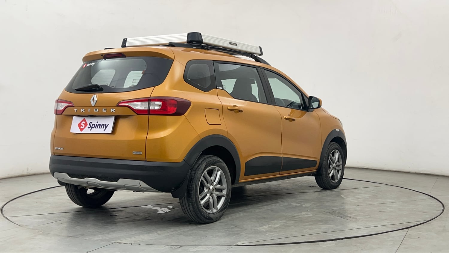 Used 2020 Renault Triber RXZ Petrol Manual exterior RIGHT REAR CORNER VIEW