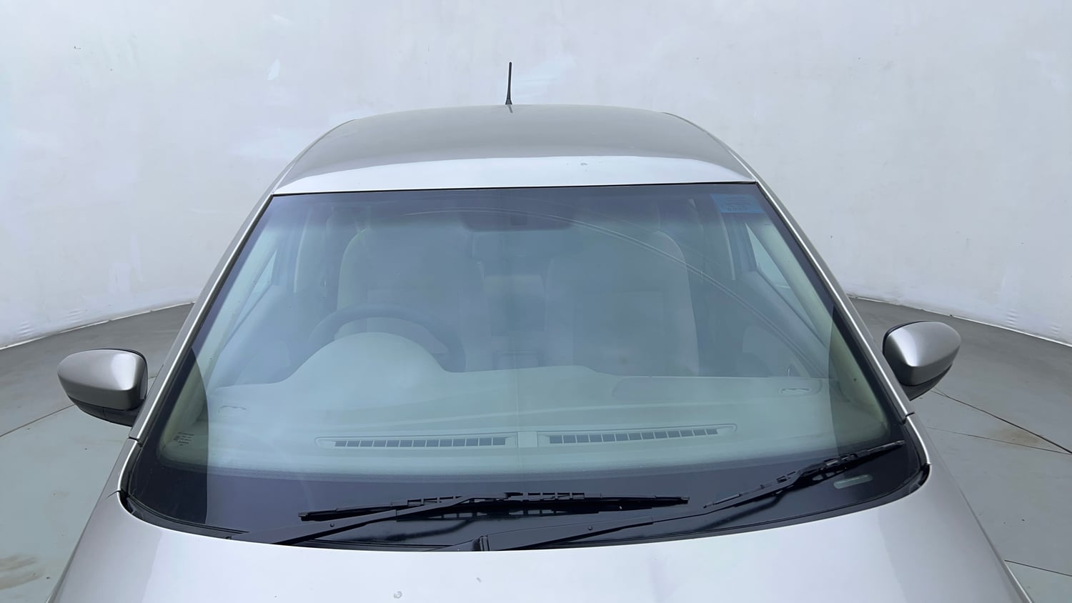 Used 2014 Skoda Rapid 1.6 MPI Ambition Plus Petrol Manual exterior FRONT WINDSHIELD VIEW