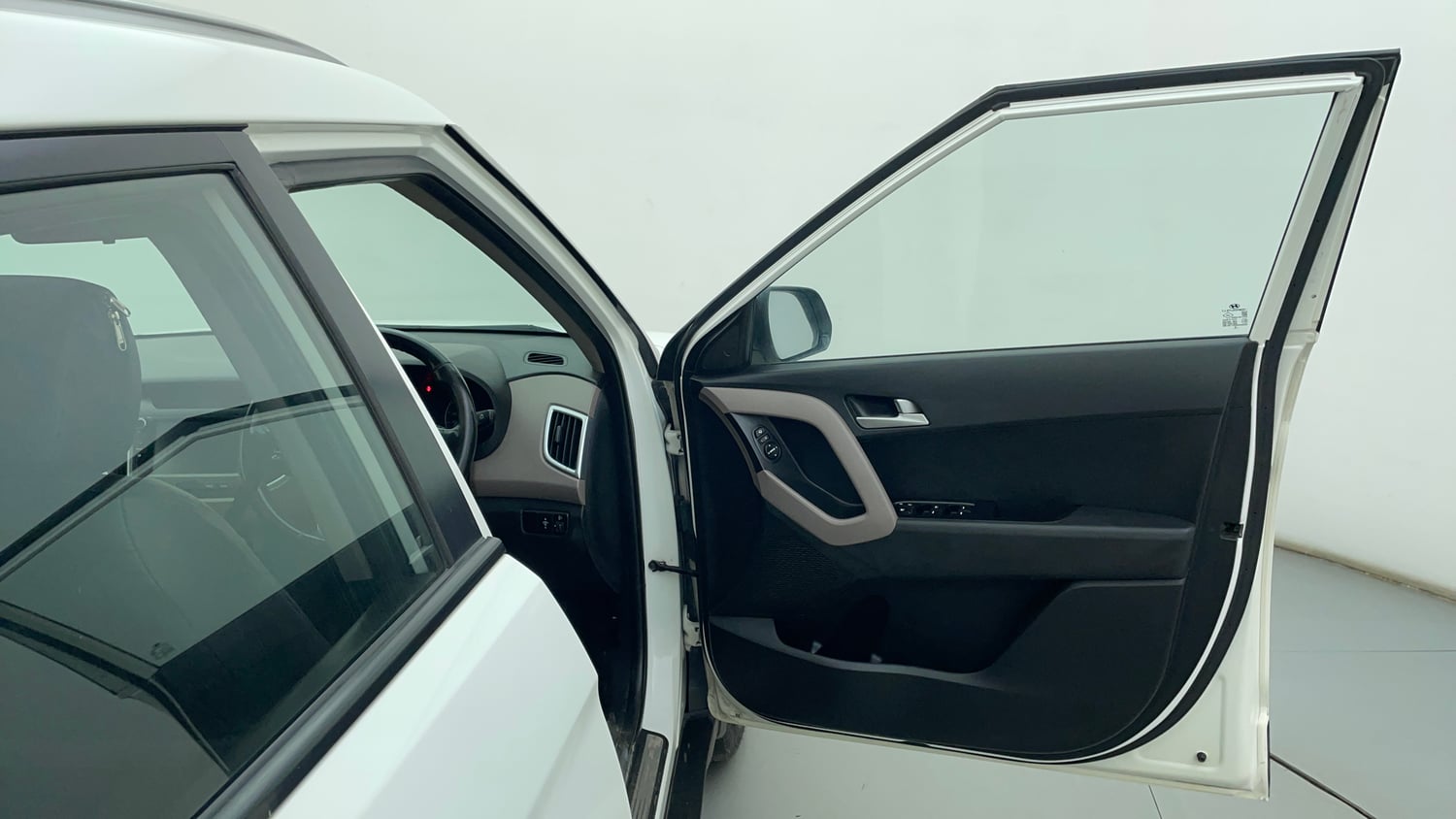 Used 2018 Hyundai Creta SX 1.6 AT Petrol Petrol Automatic interior RIGHT FRONT DOOR OPEN VIEW