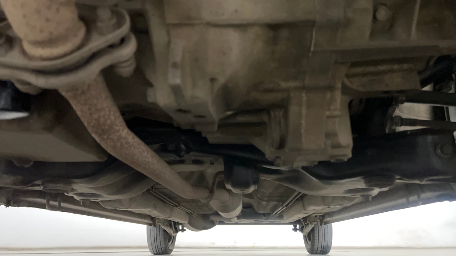 Used 2016 Maruti Suzuki Wagon R VXI Petrol Manual extra FRONT LEFT UNDERBODY VIEW