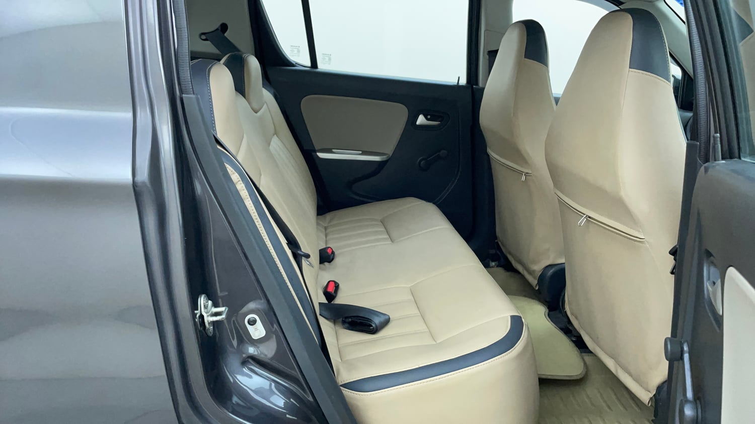 Used 2018 Maruti Suzuki Alto K10 VXi AMT Petrol Automatic interior RIGHT SIDE REAR DOOR CABIN VIEW