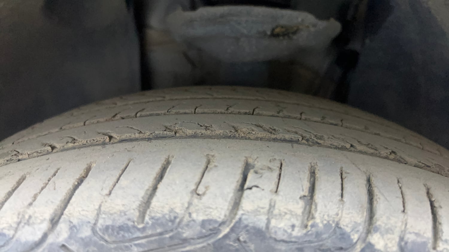 Used 2022 Volkswagen Taigun GT Plus 1.5 TSI DSG Petrol Automatic tyres LEFT FRONT TYRE TREAD VIEW