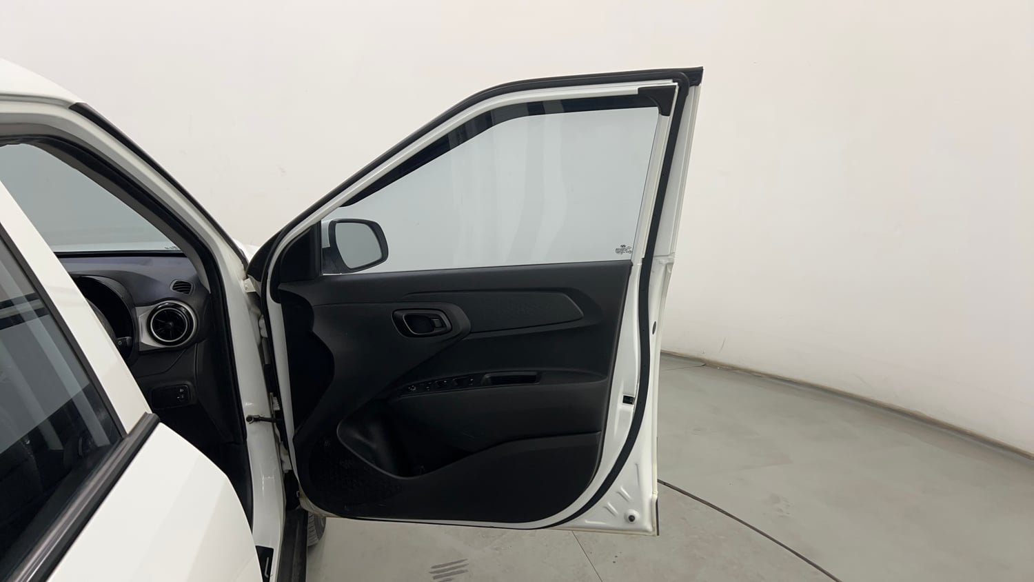Used 2024 Hyundai Exter S 1.2 MT Petrol Manual interior RIGHT FRONT DOOR OPEN VIEW