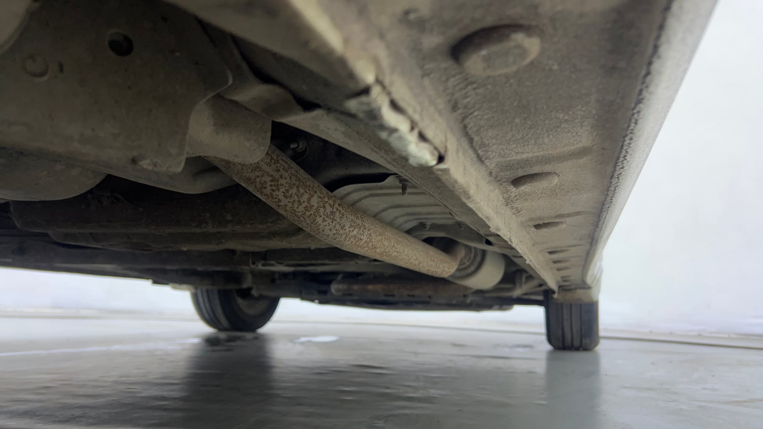 Used 2017 Honda City V Petrol Petrol Manual extra REAR RIGHT UNDERBODY VIEW
