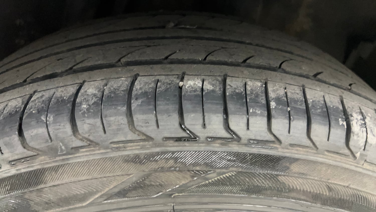 Used 2016 Honda City VX CVT Petrol Automatic tyres LEFT REAR TYRE TREAD VIEW
