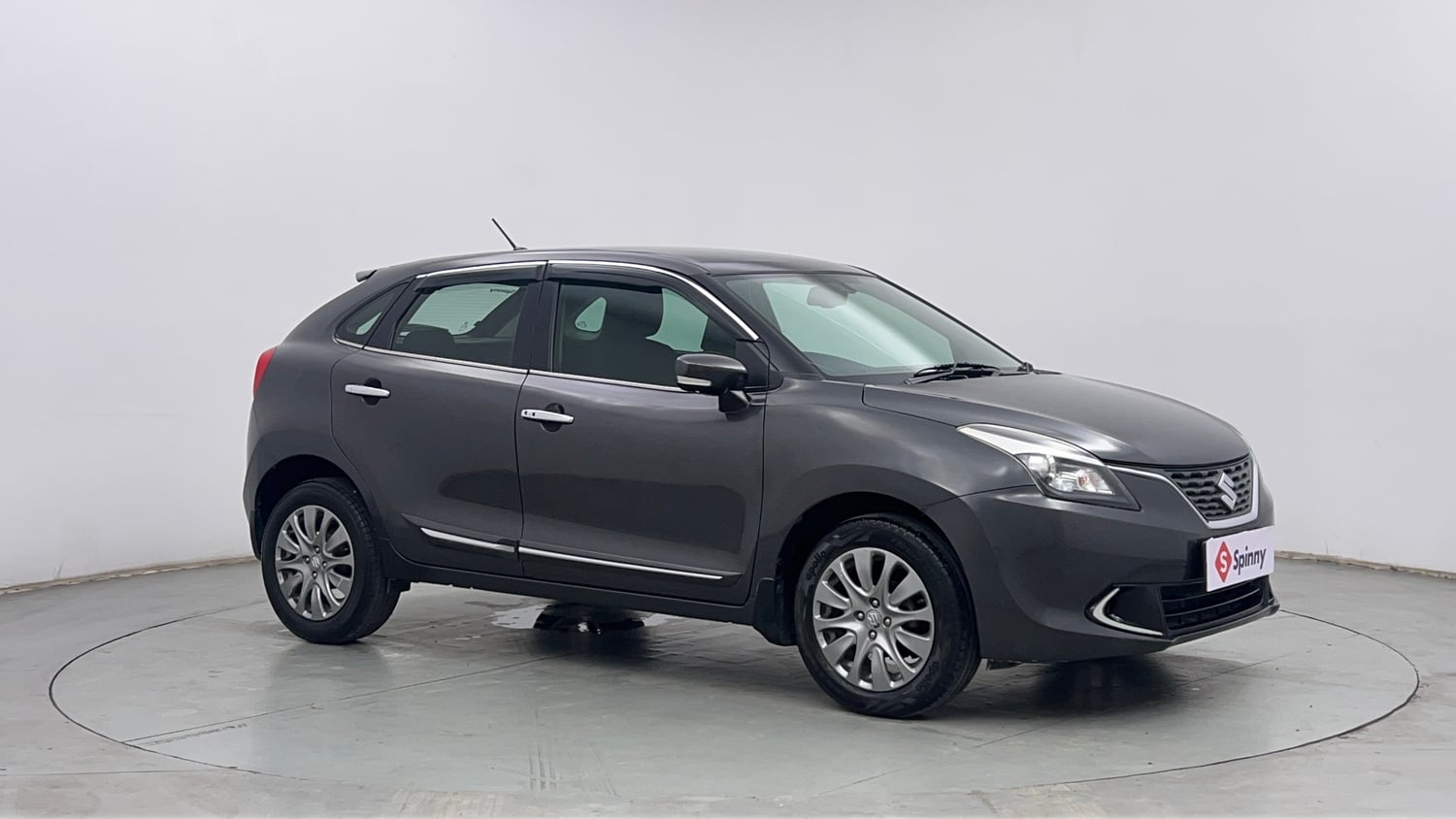 Used 2016 Maruti Suzuki Baleno Alpha 1.2 Petrol Manual exterior RIGHT FRONT CORNER VIEW