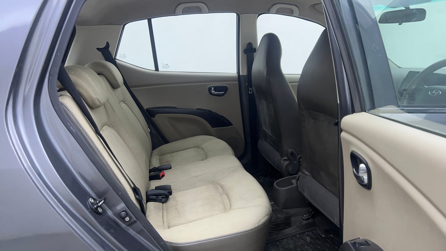 Used 2012 Hyundai i10 Sportz 1.2 Kappa2 Petrol Manual interior RIGHT SIDE REAR DOOR CABIN VIEW