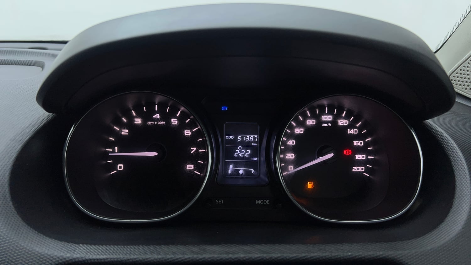 Used 2019 Tata Tiago Revotron XZ w/o Alloy Petrol Manual interior CLUSTERMETER VIEW