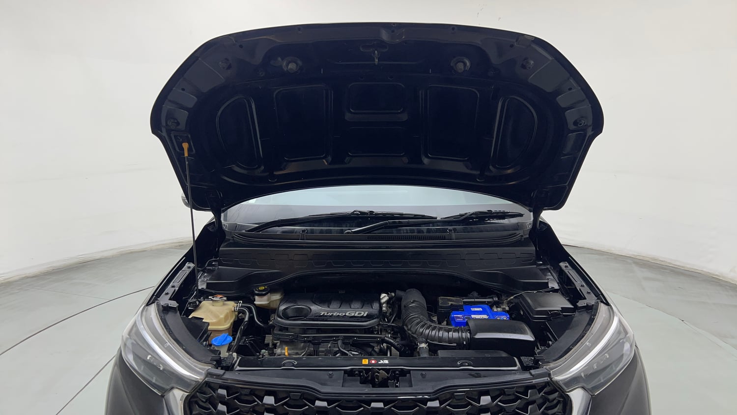 Used 2021 Kia Sonet HTX 1.0 iMT Petrol Manual engine ENGINE & BONNET OPEN FRONT VIEW
