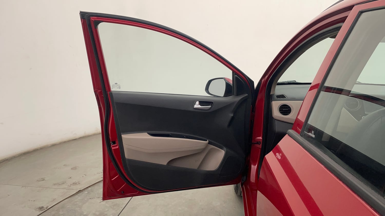Used 2018 Hyundai Grand i10 Sportz 1.2 Kappa VTVT Petrol Manual interior LEFT FRONT DOOR OPEN VIEW