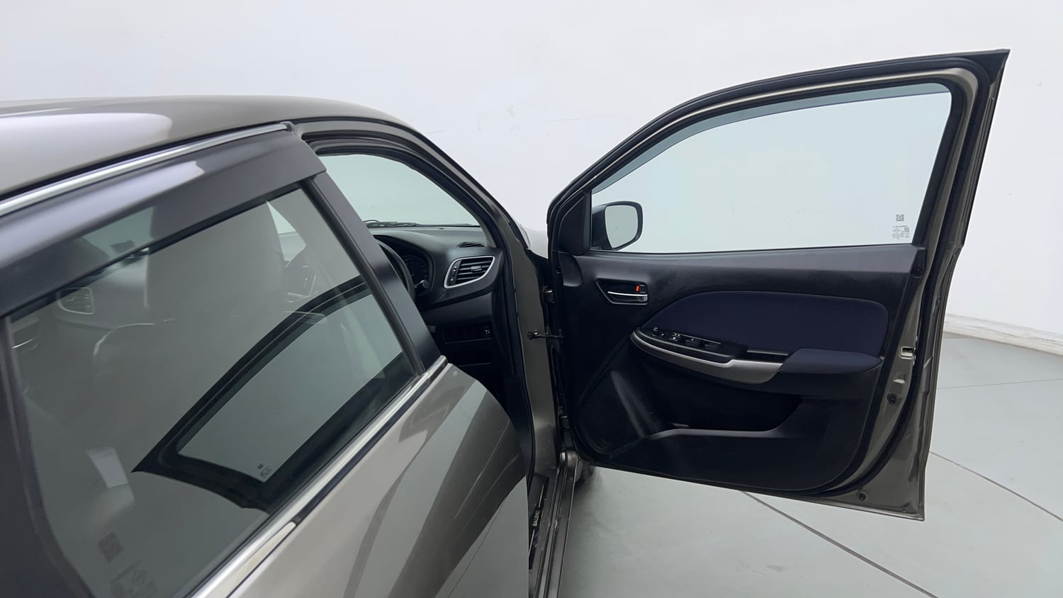 Used 2020 Maruti Suzuki Baleno Delta Petrol Manual interior RIGHT FRONT DOOR OPEN VIEW
