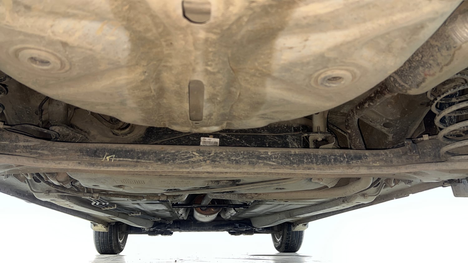 Used 2020 Maruti Suzuki Baleno Delta Petrol Manual extra REAR UNDERBODY VIEW (TAKEN FROM REAR)