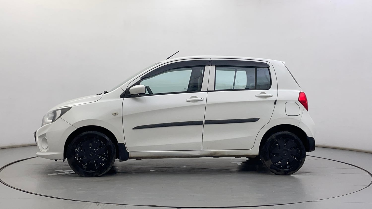Used 2021 Maruti Suzuki Celerio VXi Petrol Manual exterior LEFT SIDE VIEW