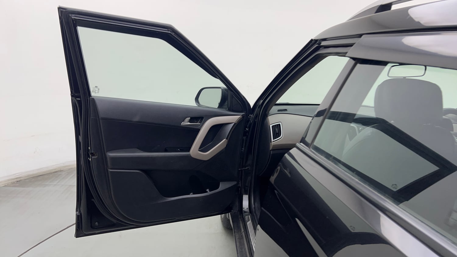 Used 2017 Hyundai Creta 1.6 SX Plus AT Petrol Petrol Automatic interior LEFT FRONT DOOR OPEN VIEW