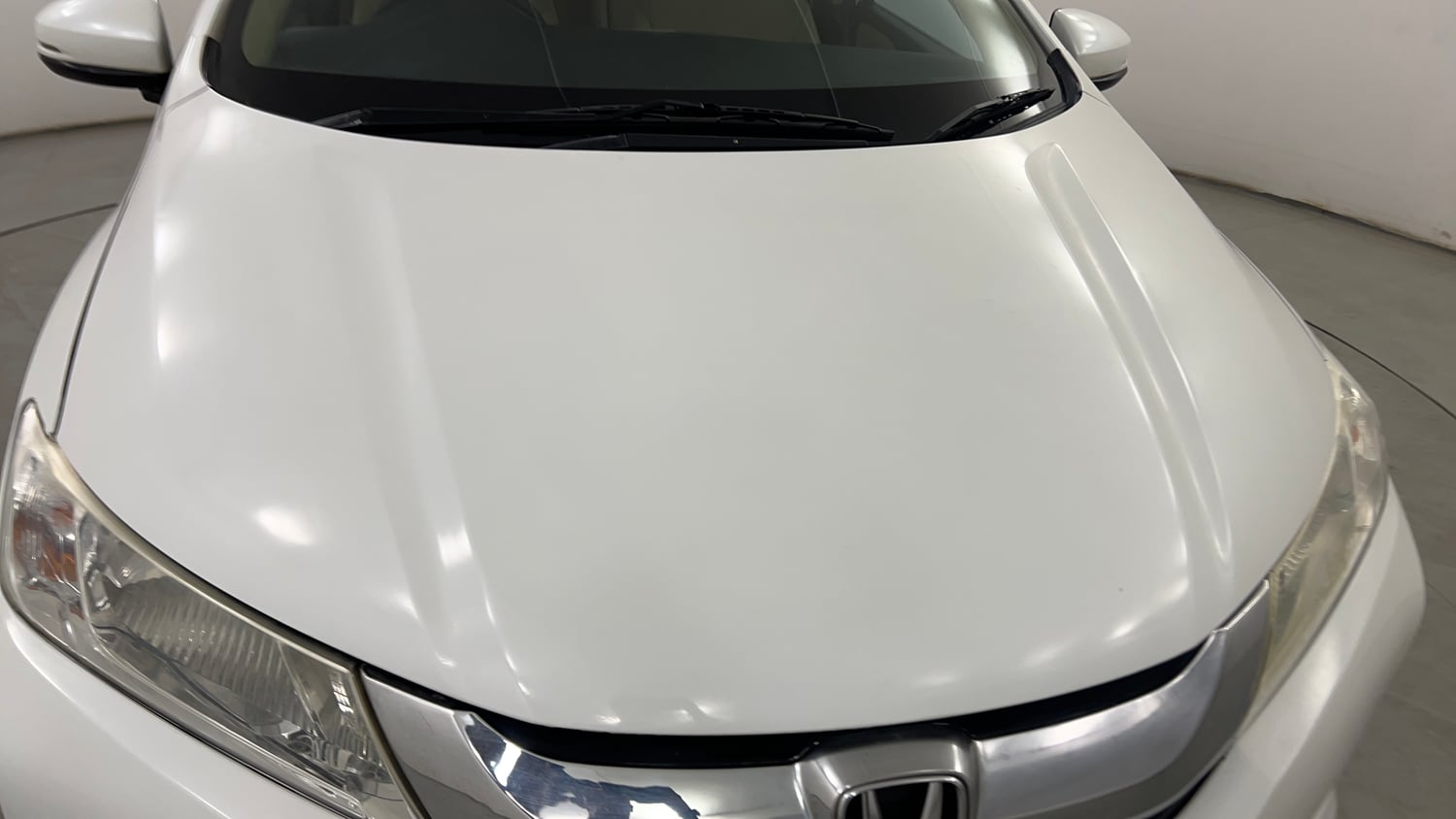 Used 2016 Honda City VX Petrol Manual dents MINOR SCRATCH