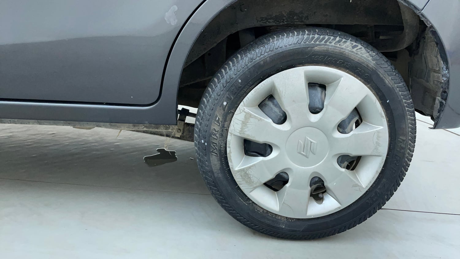 Used 2018 Maruti Suzuki Alto K10 VXi AMT Petrol Automatic tyres LEFT REAR TYRE RIM VIEW