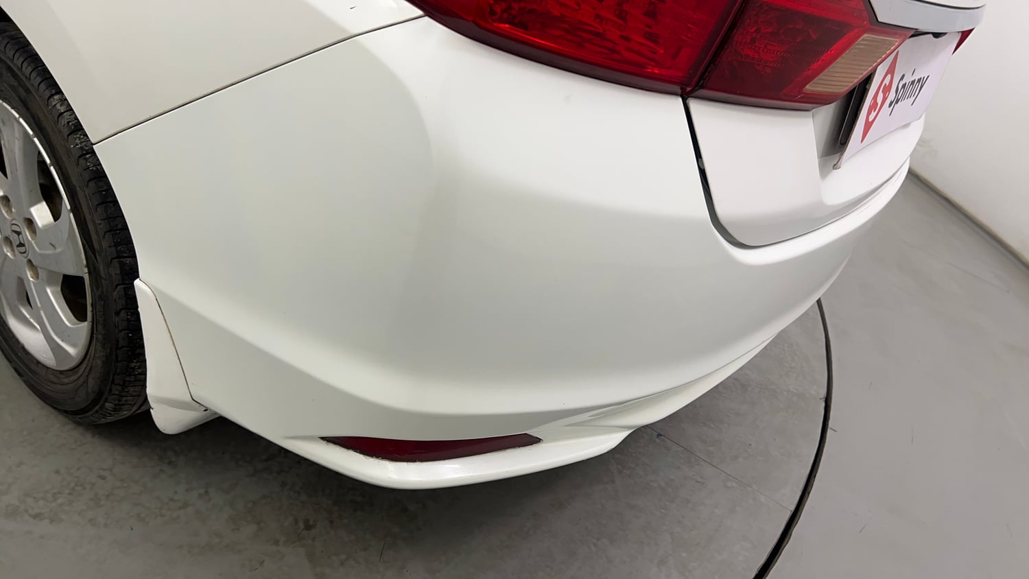 Used 2016 Honda City VX CVT Petrol Automatic dents MINOR SCRATCH