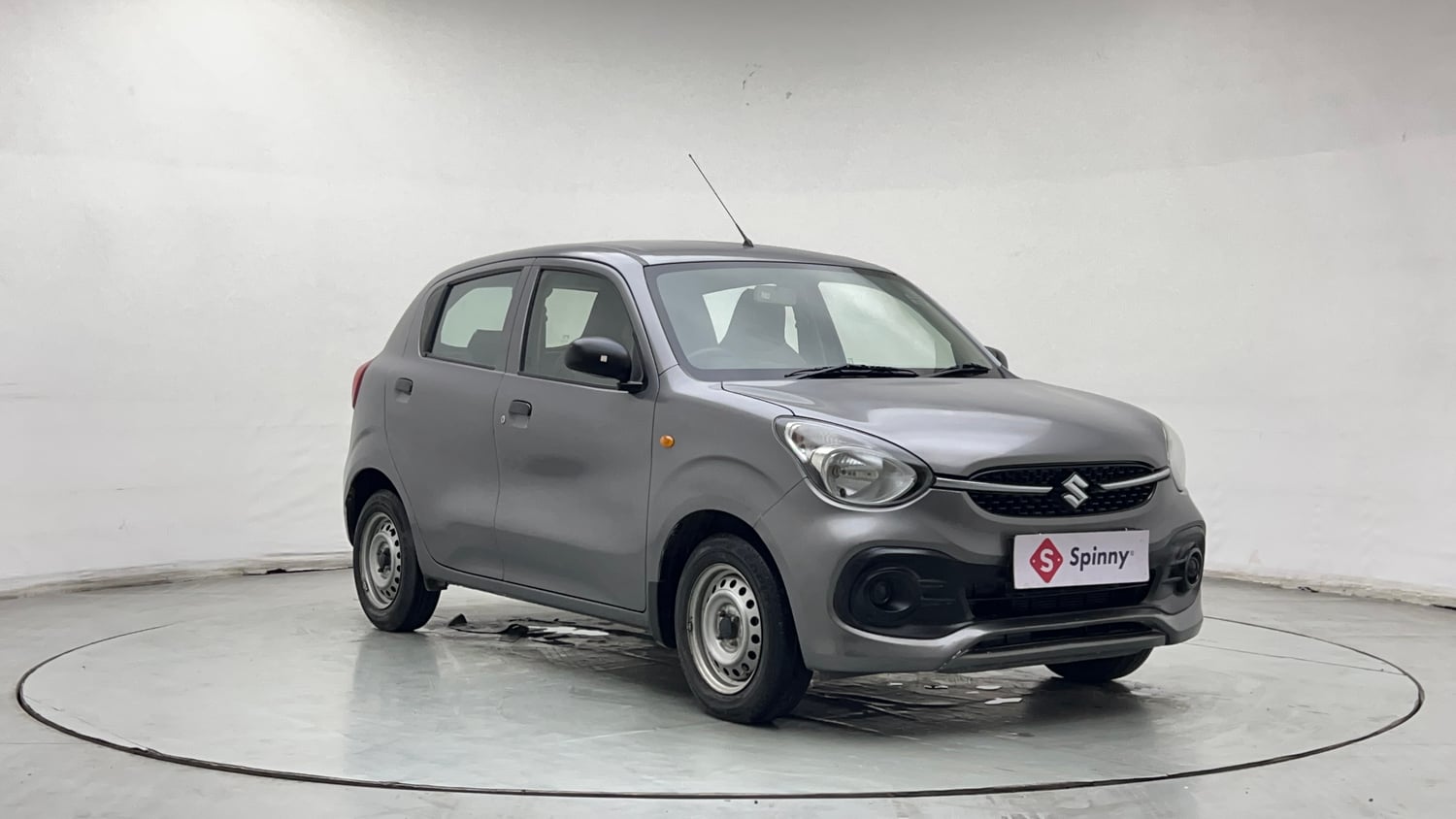 Used 2022 Maruti Suzuki Celerio LXi Petrol Manual exterior RIGHT FRONT CORNER VIEW