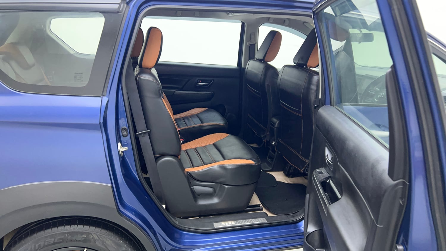 Used 2021 Maruti Suzuki XL6 Zeta AT Petrol Petrol Automatic interior RIGHT SIDE REAR DOOR CABIN VIEW