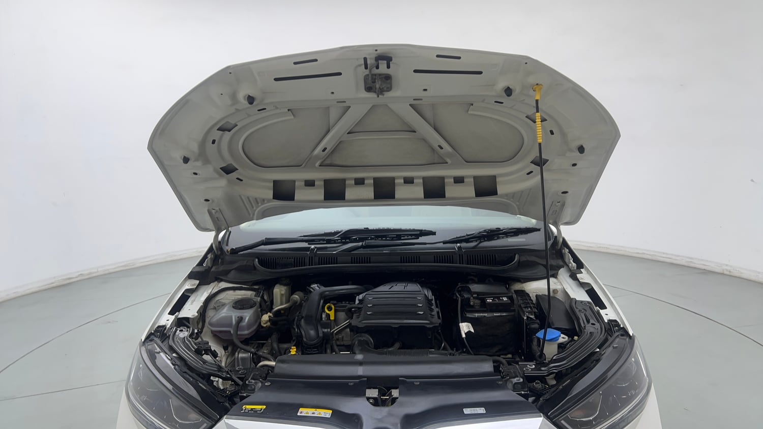 Used 2023 Skoda Slavia Style 1.0L TSI MT Petrol Manual engine ENGINE & BONNET OPEN FRONT VIEW