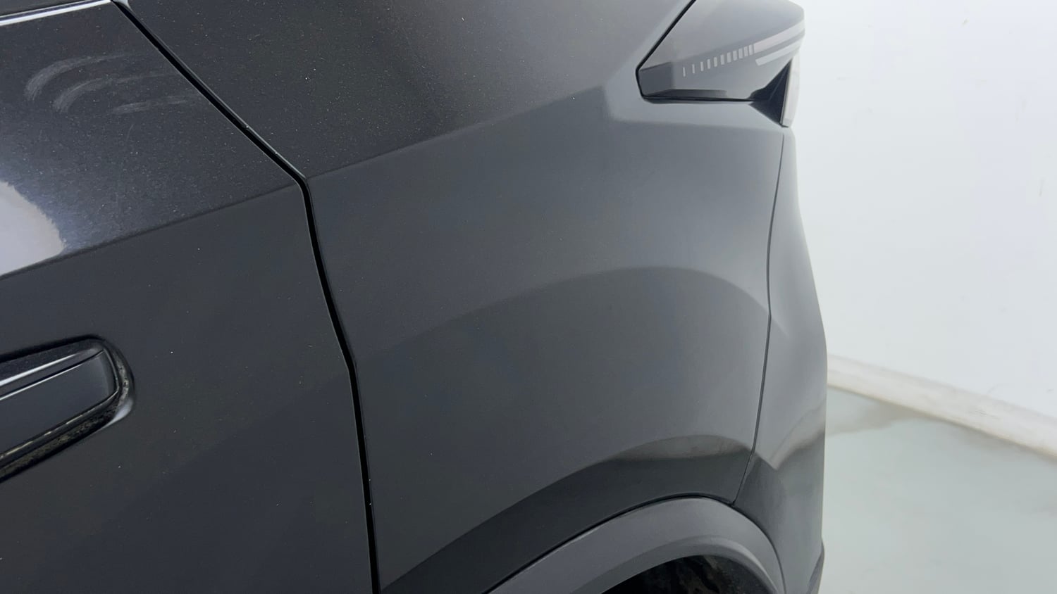 Used 2024 Tata Harrier Fearless Plus Dark Edition AT Diesel Automatic dents MINOR SCRATCH