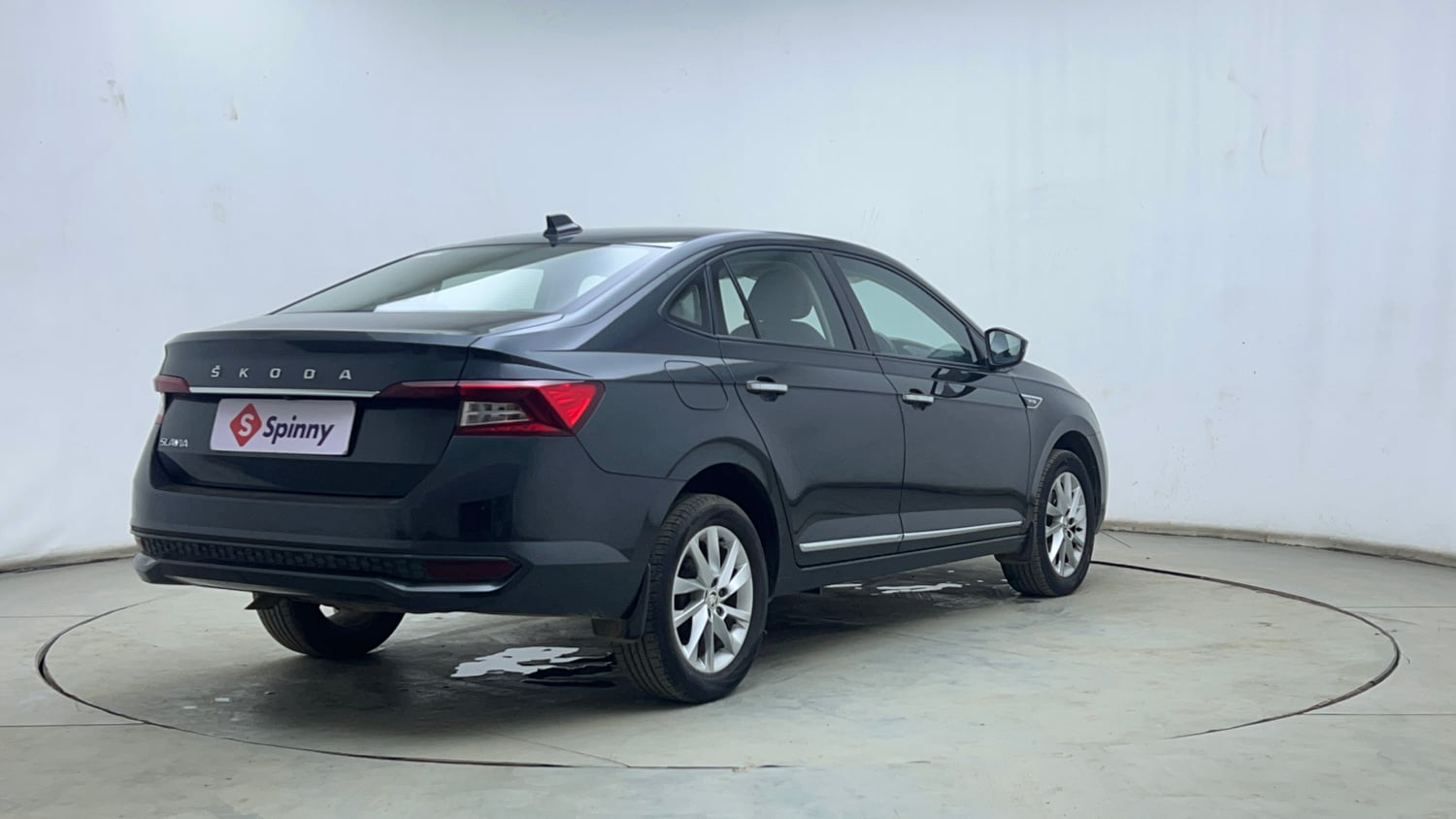 Used 2023 Skoda Slavia Ambition 1.0L TSI MT Petrol Manual exterior RIGHT REAR CORNER VIEW