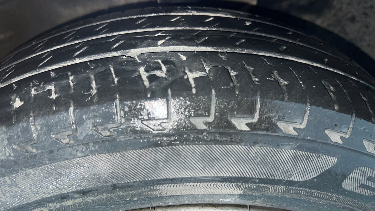 Used 2022 Maruti Suzuki Celerio LXi Petrol Manual tyres RIGHT FRONT TYRE TREAD VIEW