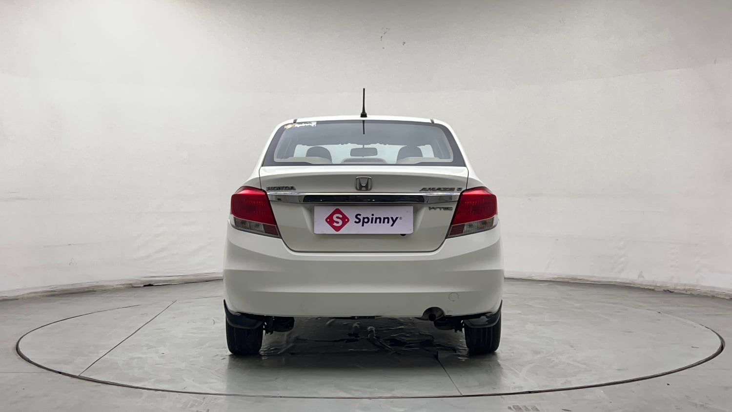 Used 2014 Honda Amaze 1.2 S i-VTEC Petrol Manual exterior BACK VIEW