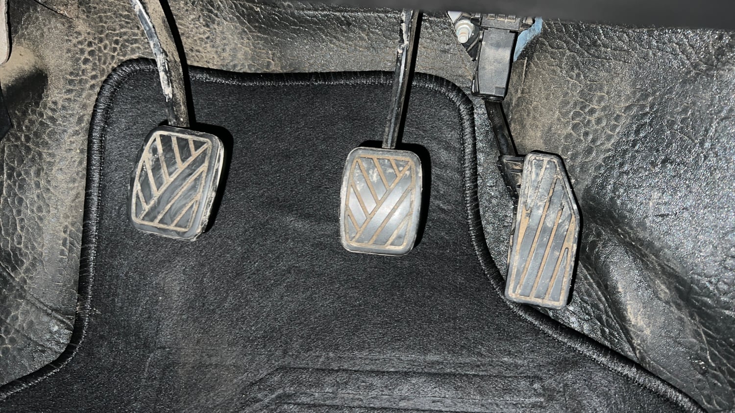 Used 2020 Maruti Suzuki Baleno Delta Petrol Manual interior PEDALS VIEW