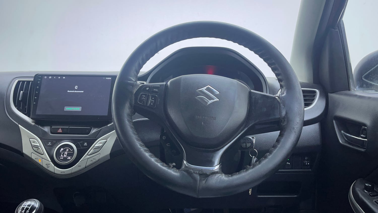 Used 2017 Maruti Suzuki Baleno Delta 1.2 Petrol Manual interior STEERING VIEW