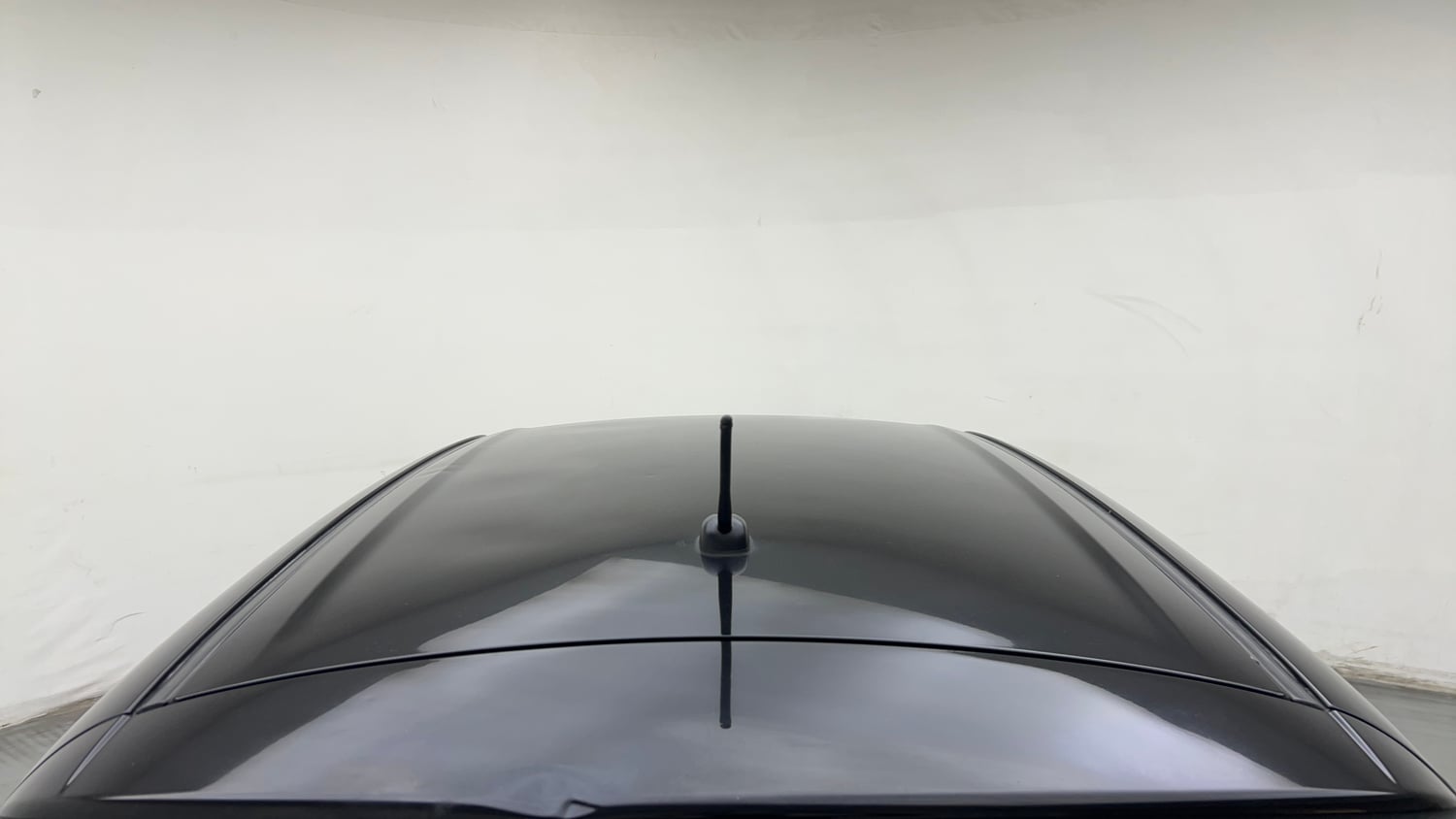 Used 2023 Maruti Suzuki Swift ZXi Petrol Manual exterior EXTERIOR ROOF VIEW