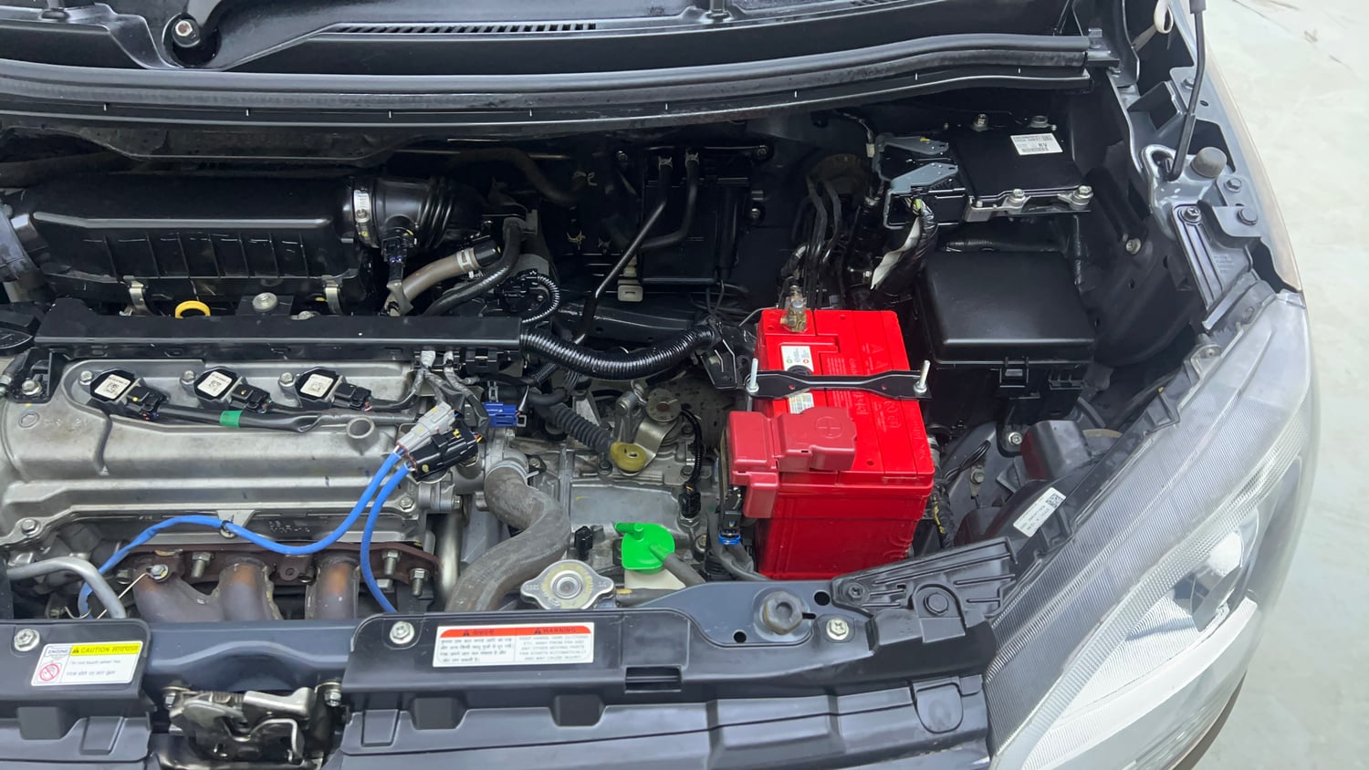 Used 2021 Maruti Suzuki Wagon R 1.0 VXi 1.0 Petrol Manual engine ENGINE LEFT SIDE VIEW
